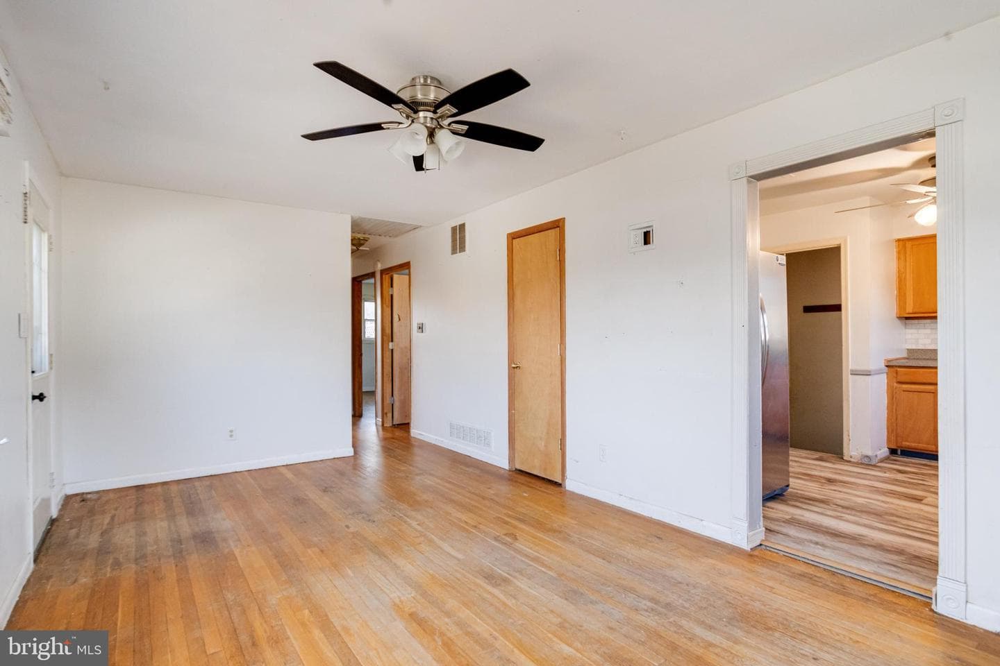 38 Glendale Avenue photo 6