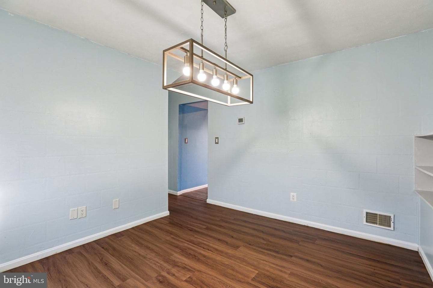 419 Master Derby Court photo 12