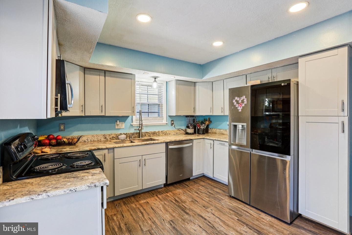 419 Master Derby Court photo 8
