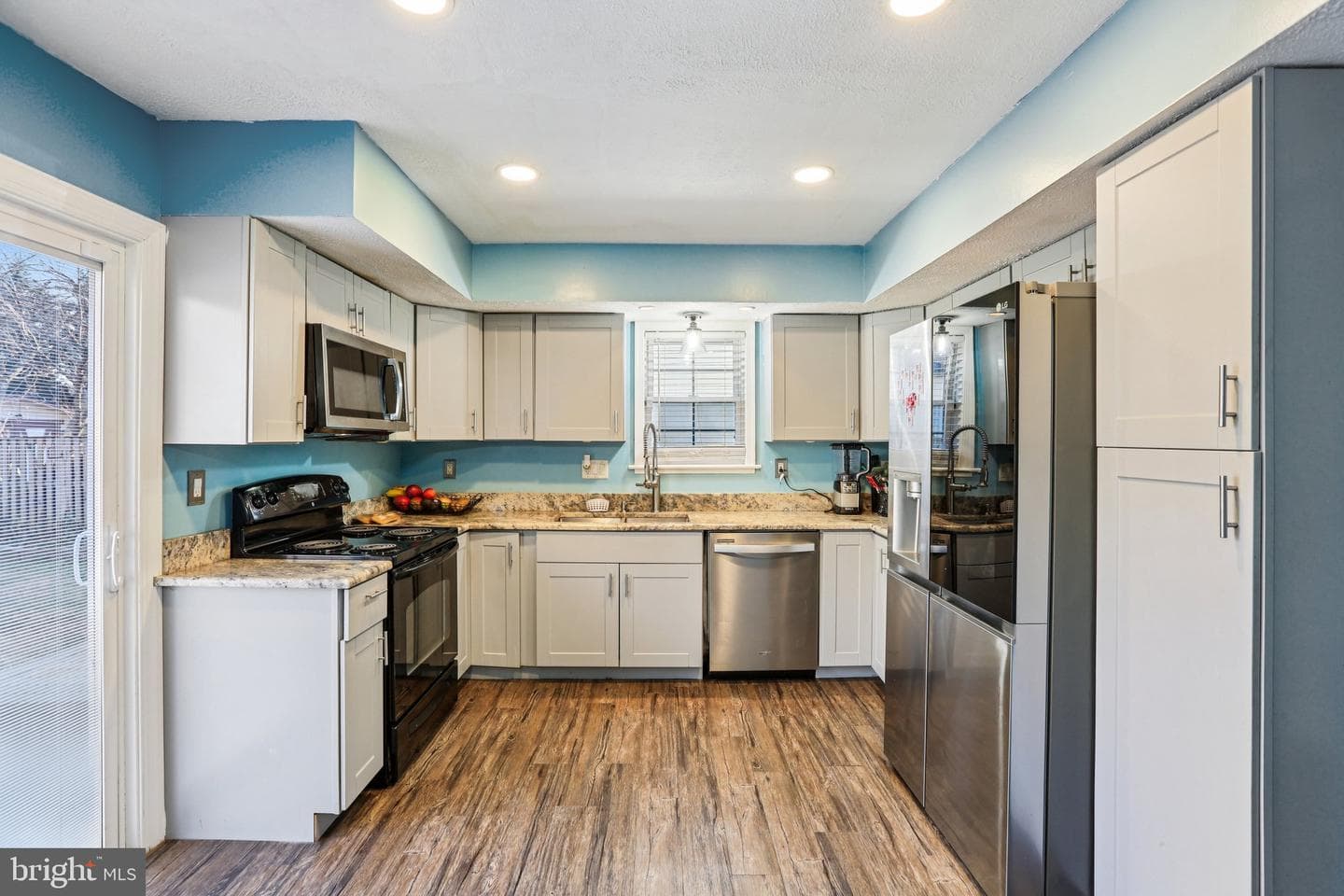 419 Master Derby Court photo 9