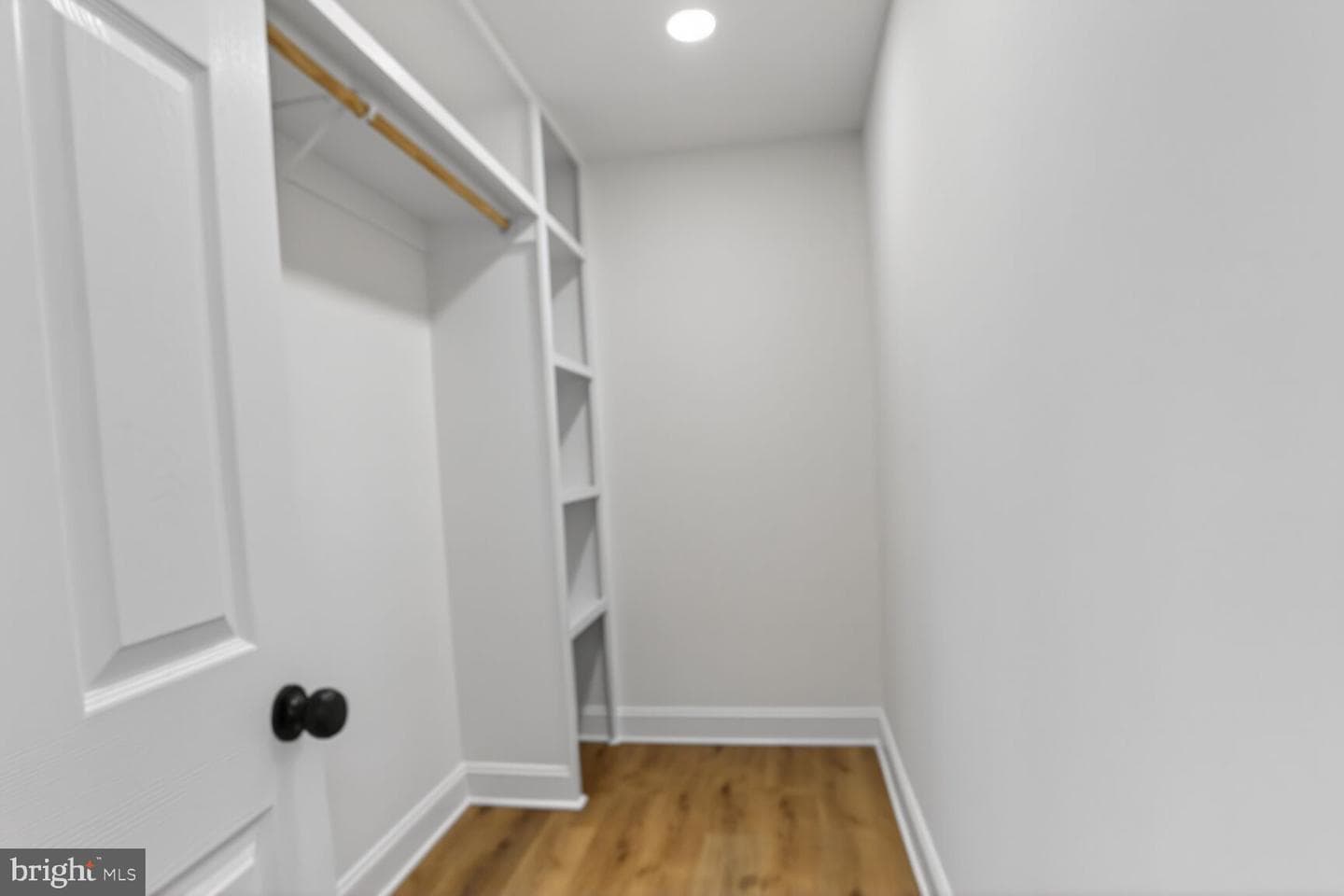 1033 Genine Drive photo 19