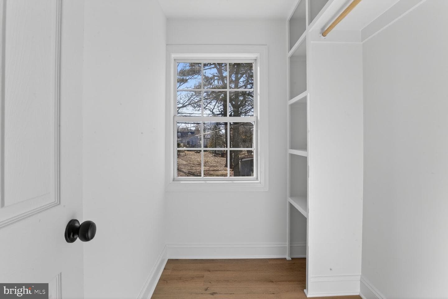 1033 Genine Drive photo 20