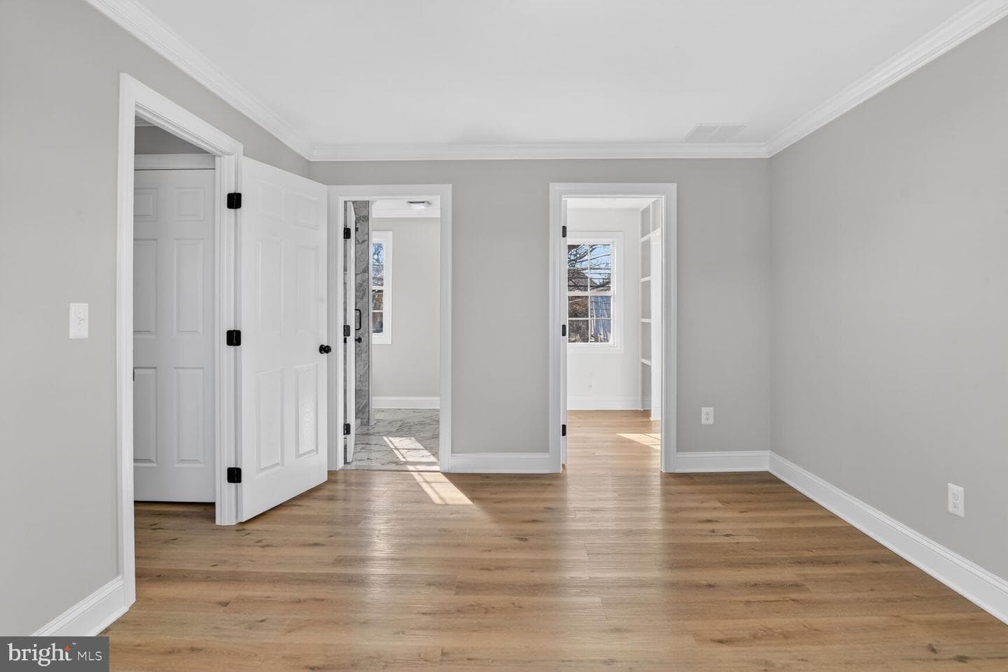 1033 Genine Drive photo 22