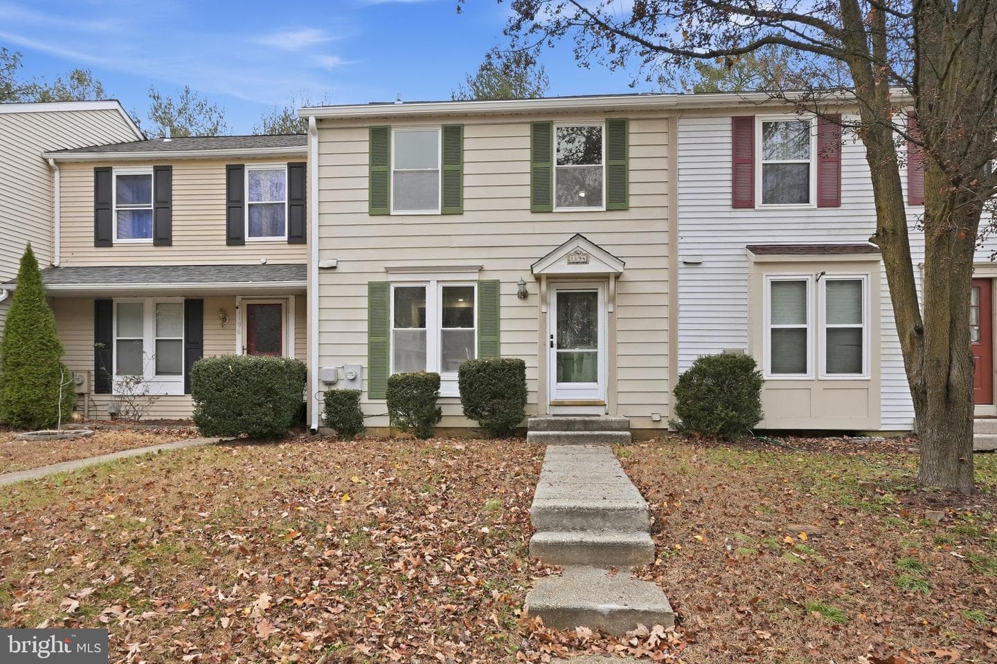 1194 Palmwood Court photo 3
