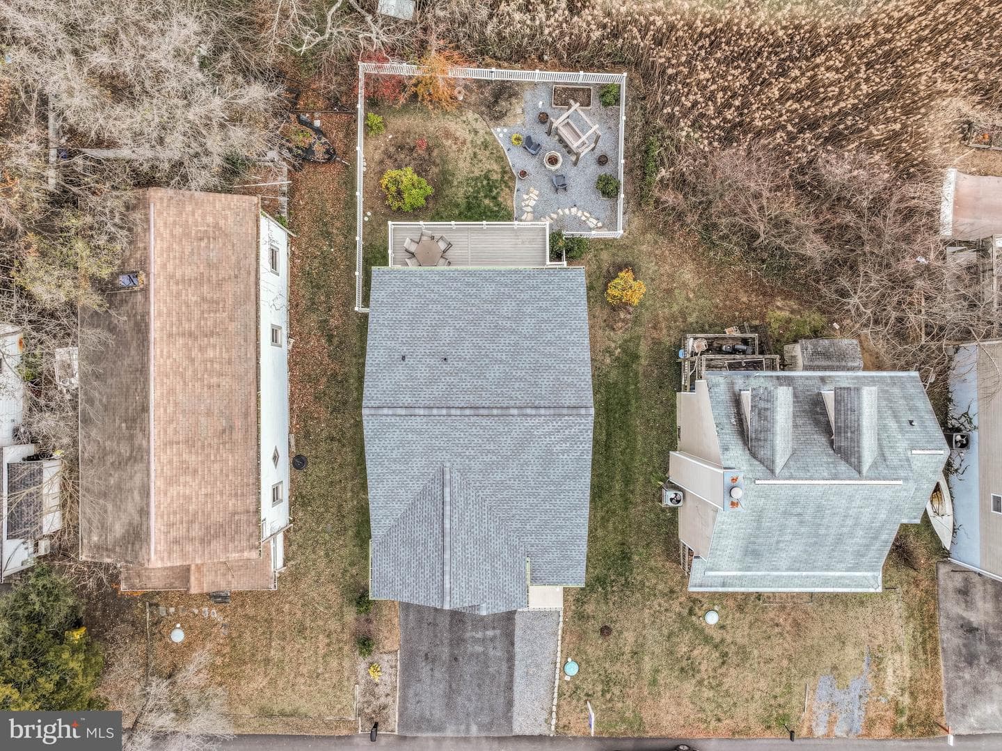 3729 Beach Drive Boulevard photo 30