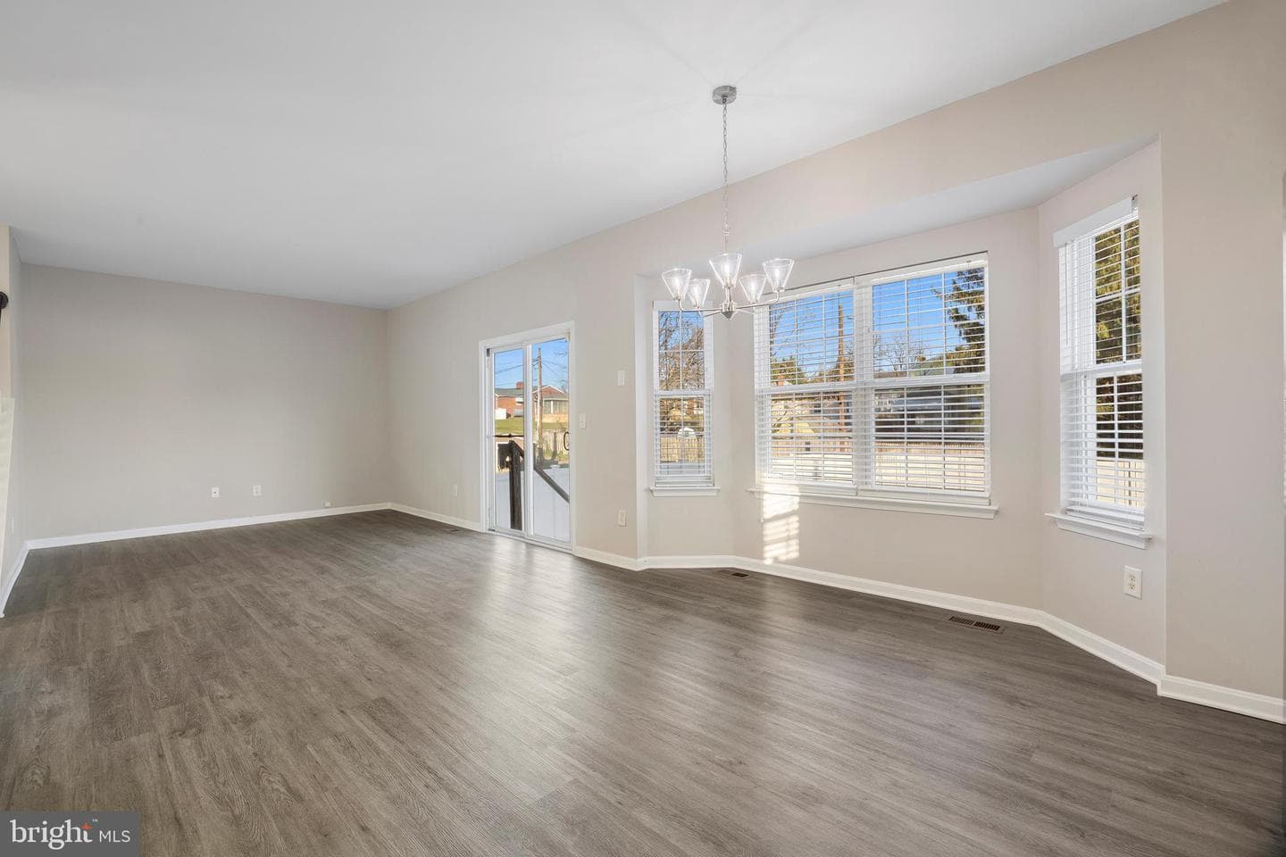 5723 Franklin Street photo 14