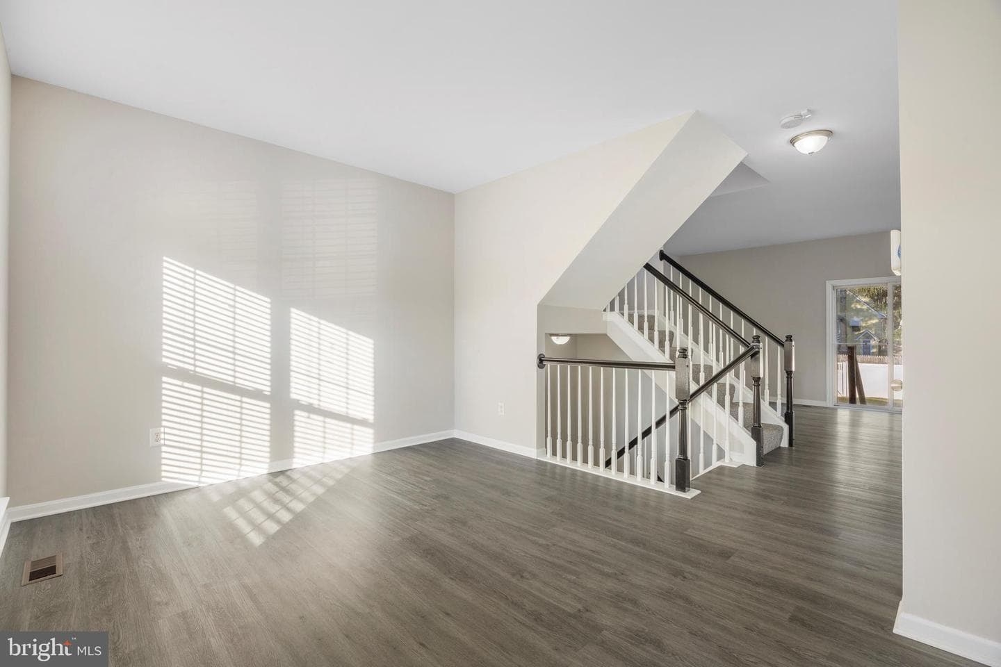 5723 Franklin Street photo 4