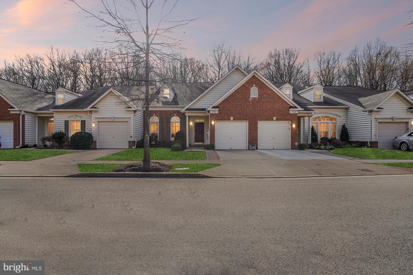 328 Colony Point Place