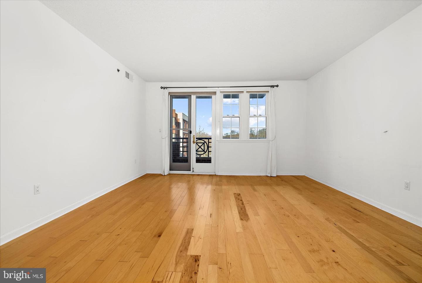 930 Astern Way #512 photo 15