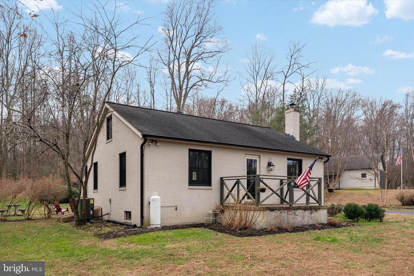 667 Old Herald Harbor Road photo 2