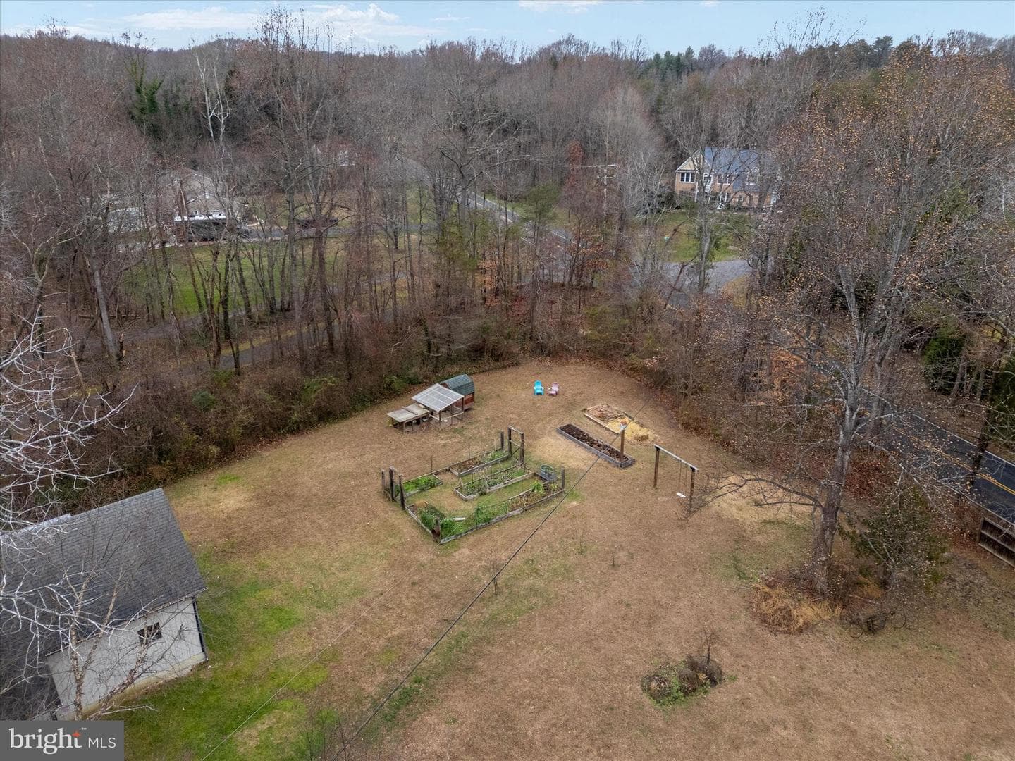 667 Old Herald Harbor Road photo 36