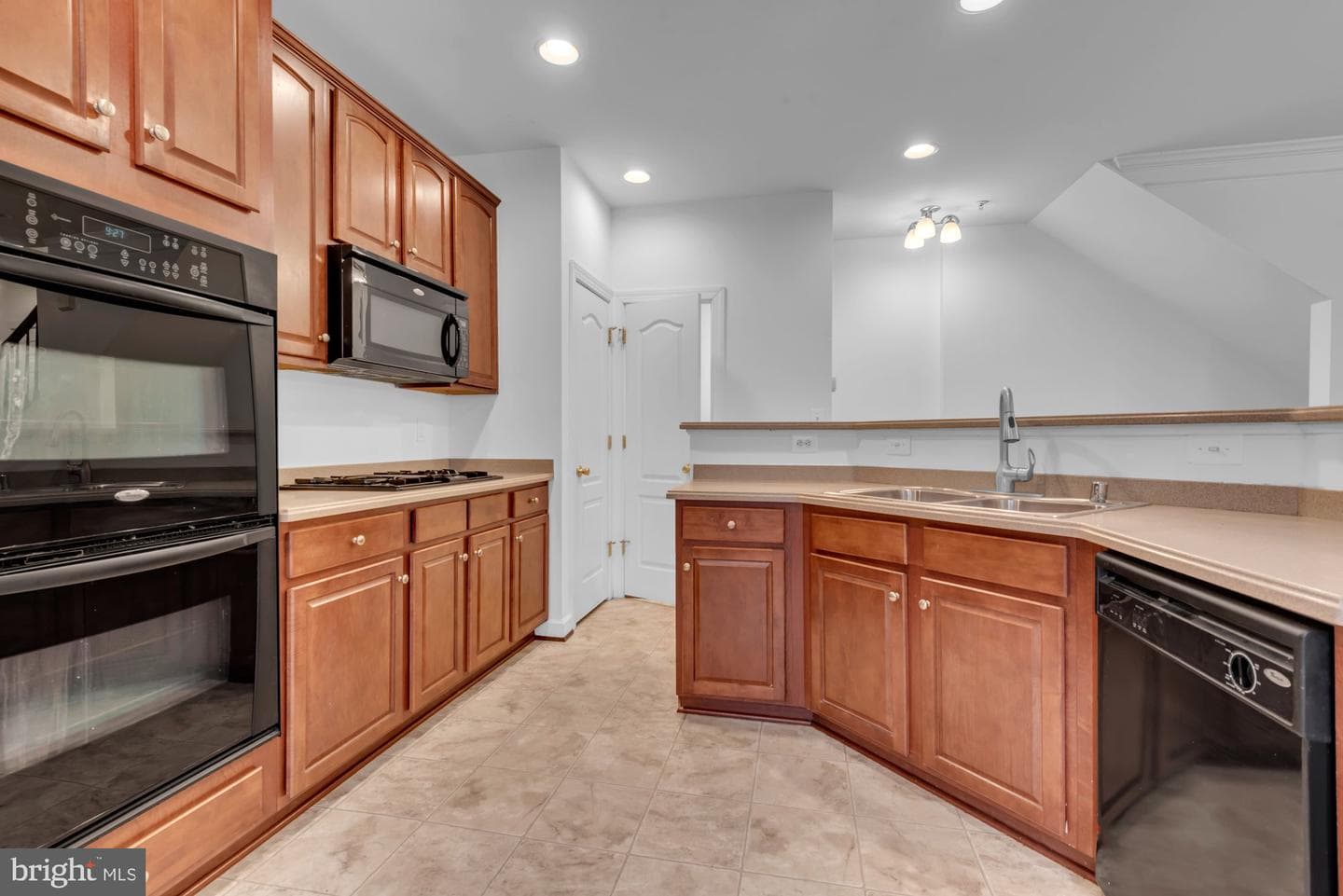 3510 Carriage Walk Lane #29-C photo 11