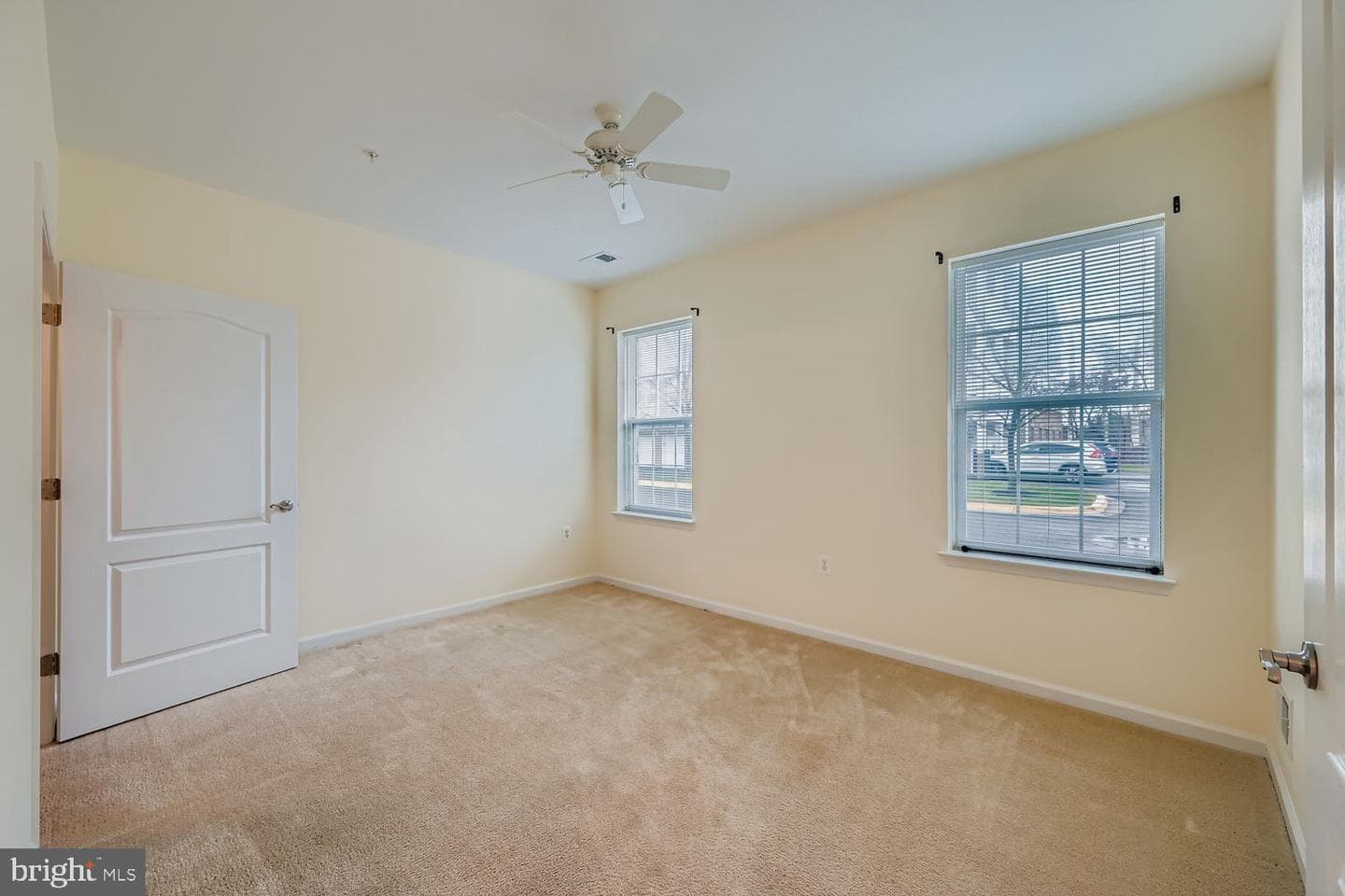 1412 Wigeon Way #101 photo 13