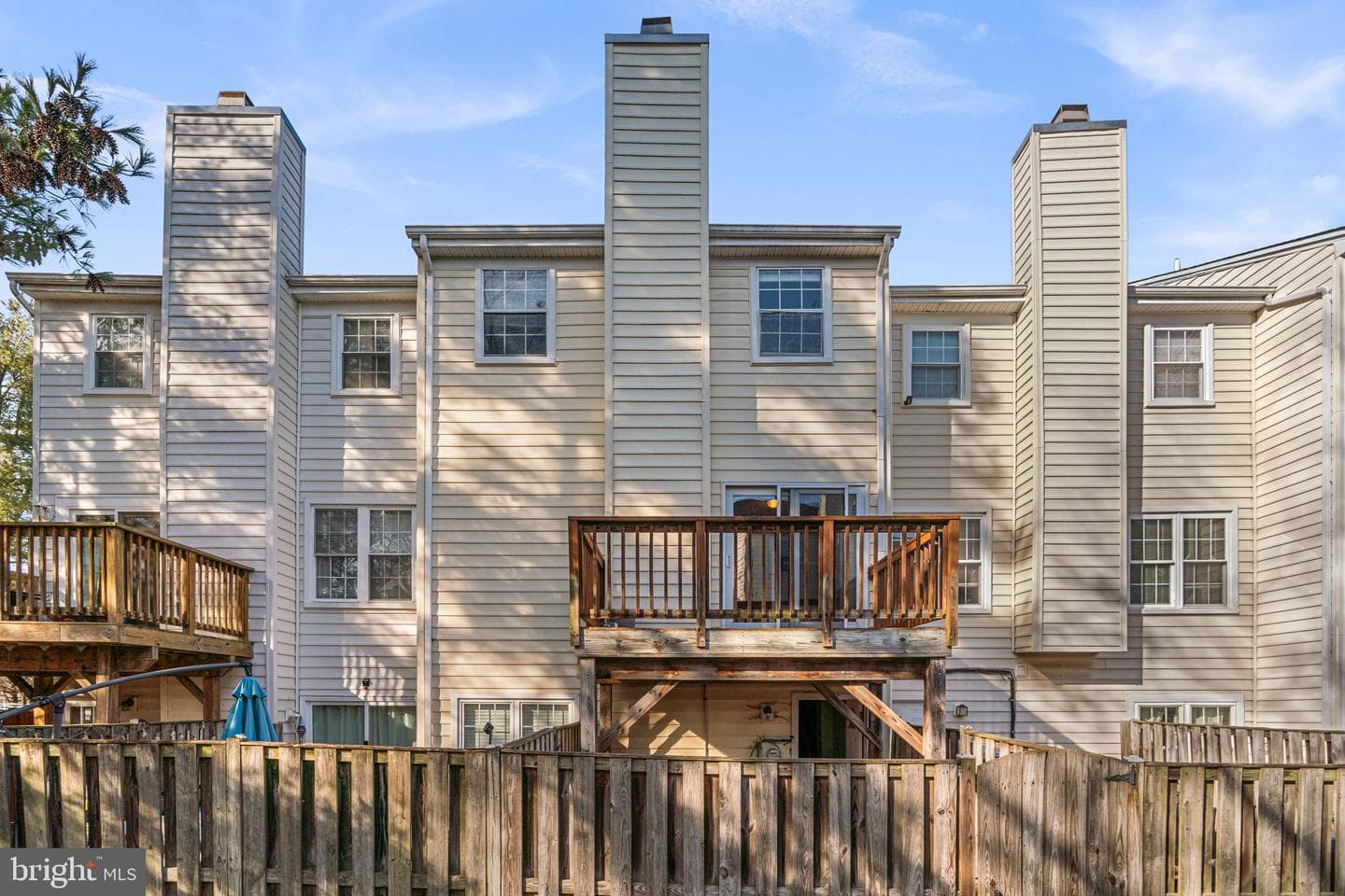 1705 Hart Court photo 40