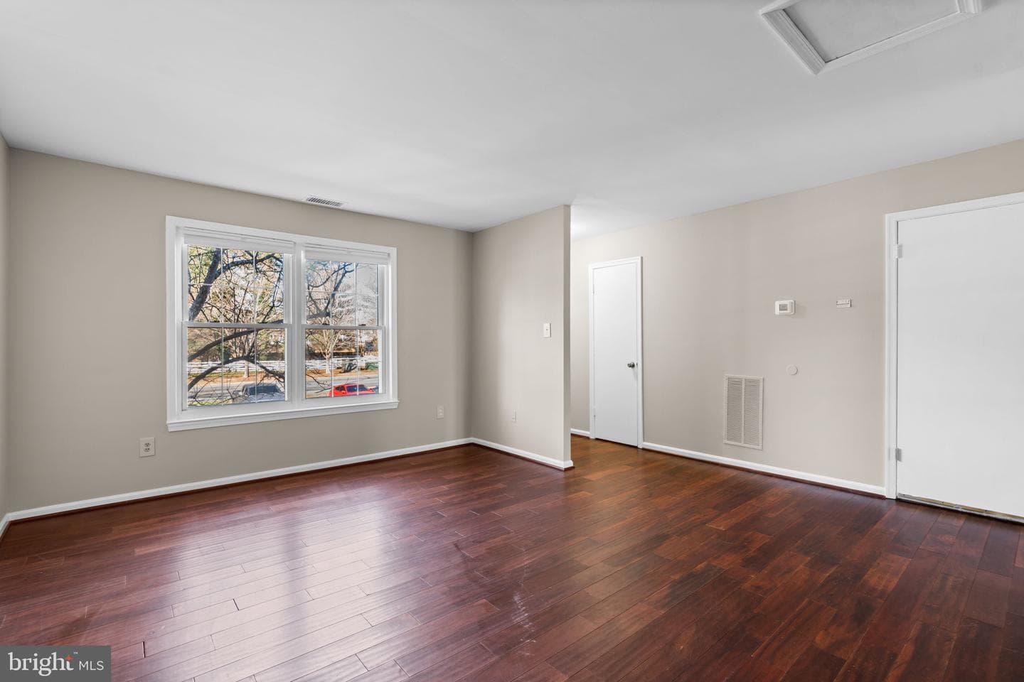 1705 Hart Court photo 7