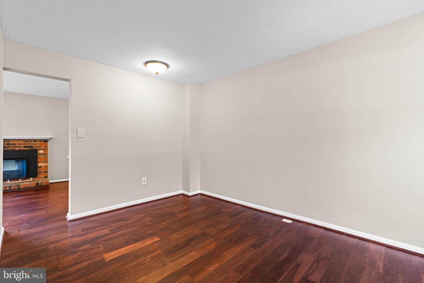 1705 Hart Court photo 9