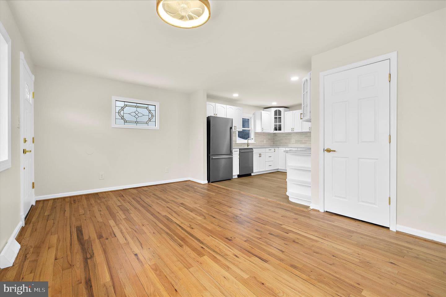 7831 Overhill Road photo 7
