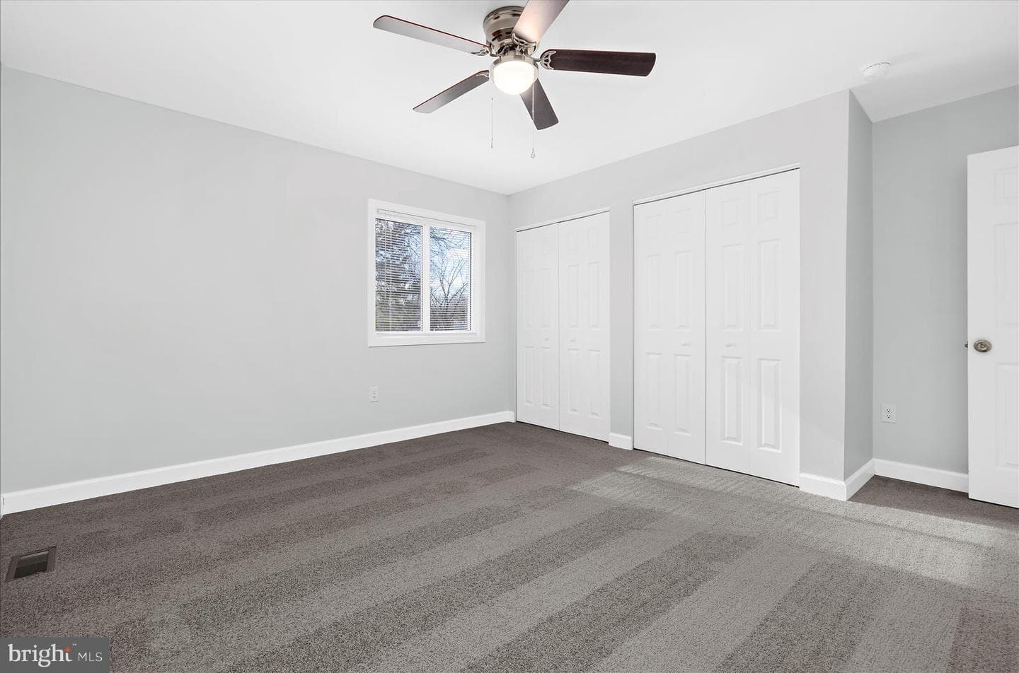 905 220th Street photo 14