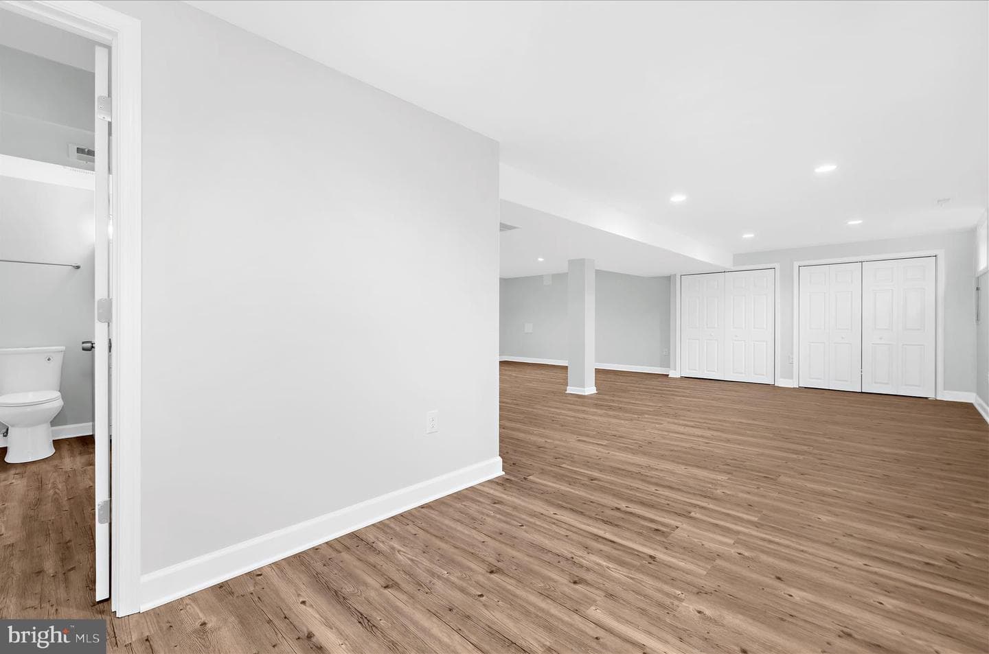905 220th Street photo 22