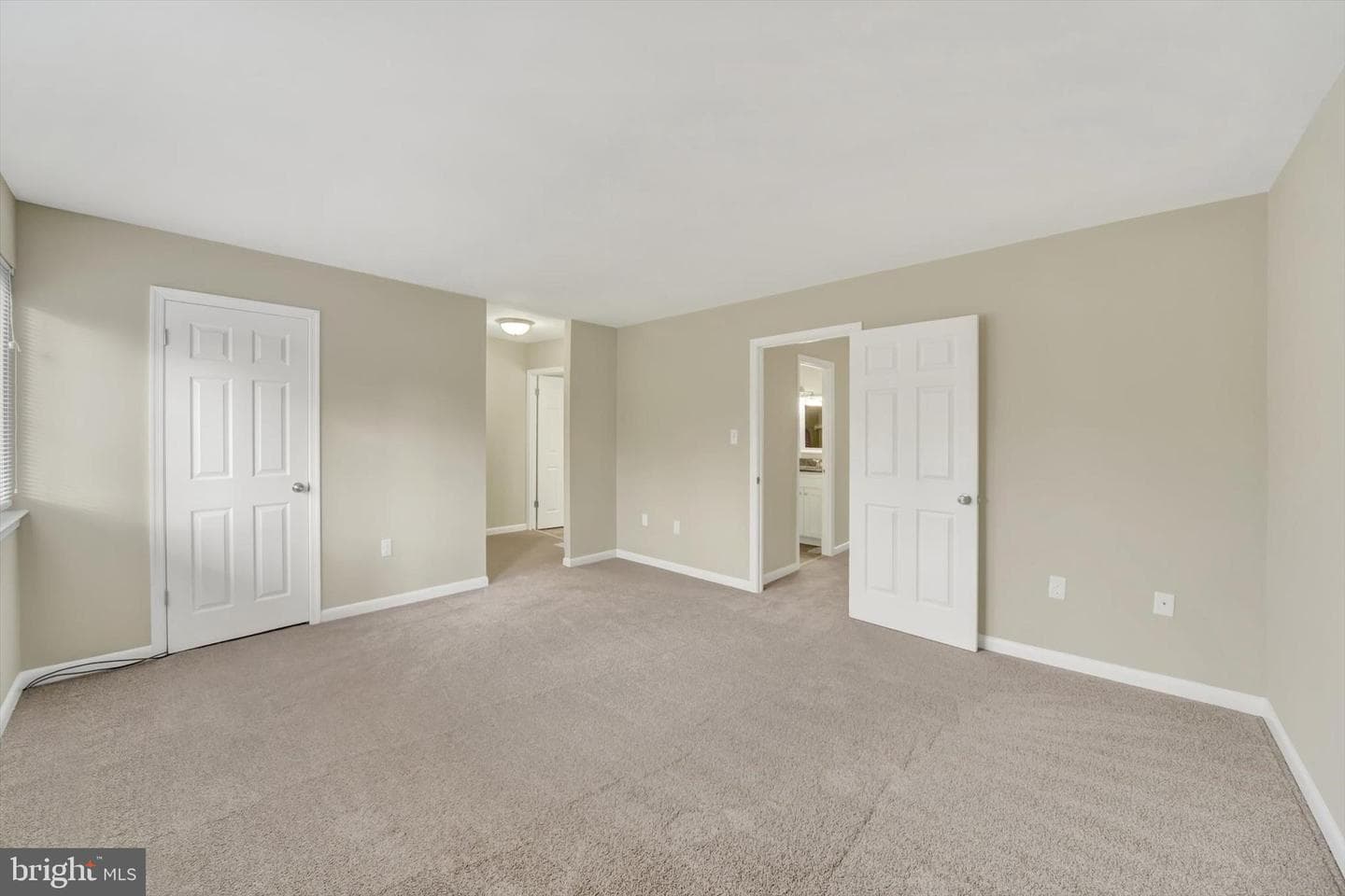 413 Colonial Ridge Lane photo 11