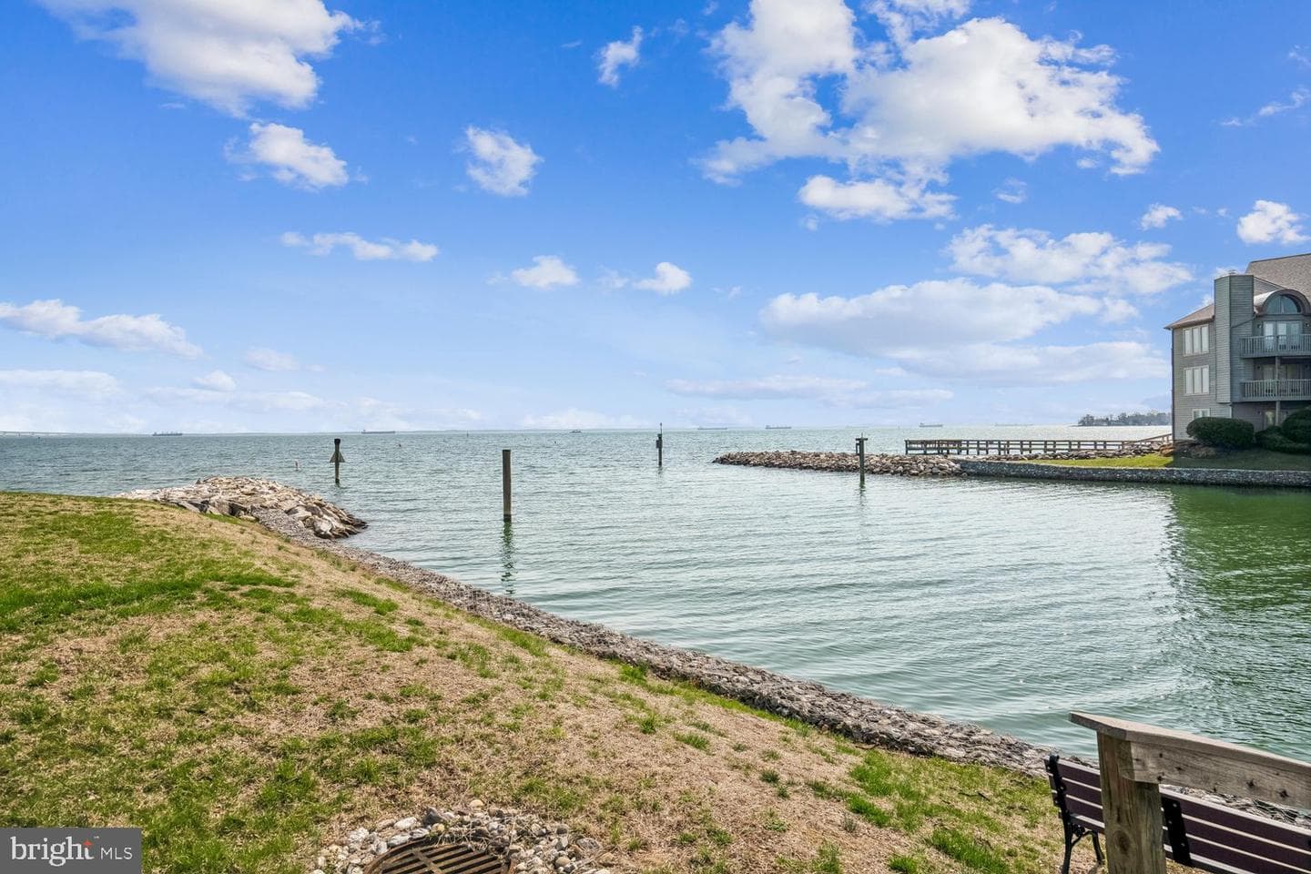 2018 Quay Village Court #201 photo 51