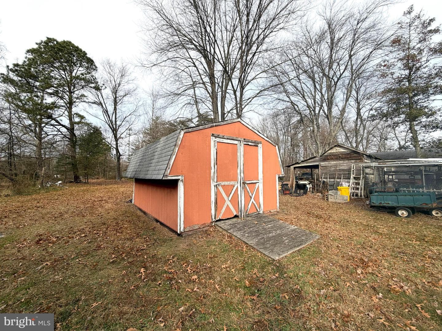 1129 Thompson Avenue photo 29