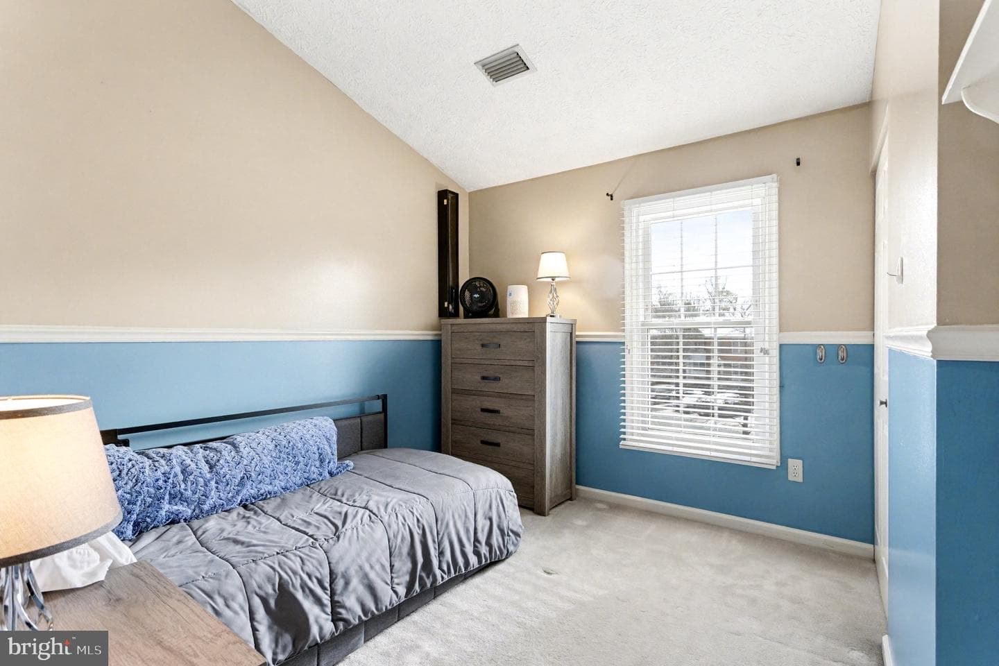 1161 Double Chestnut Court photo 14