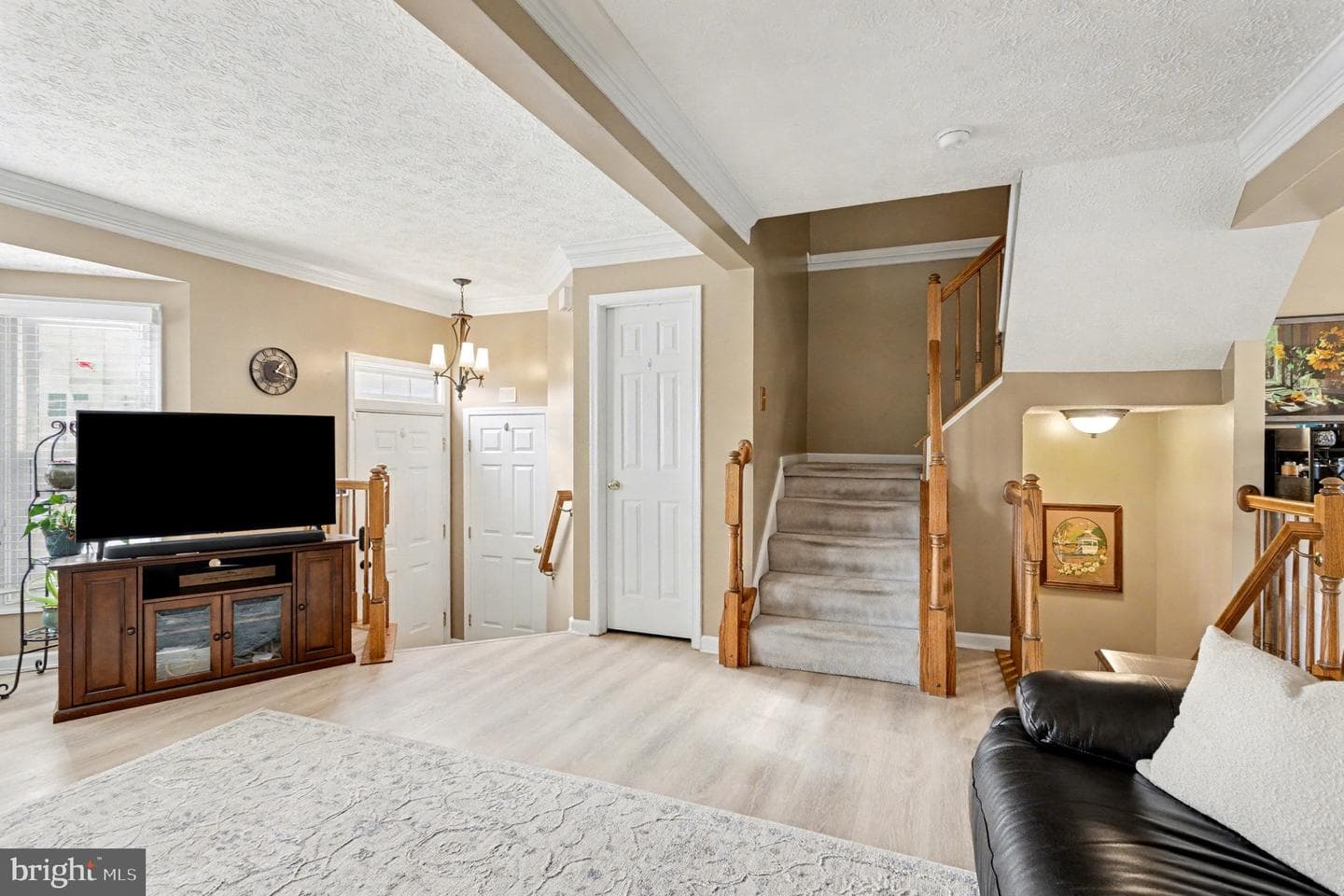 1161 Double Chestnut Court photo 4