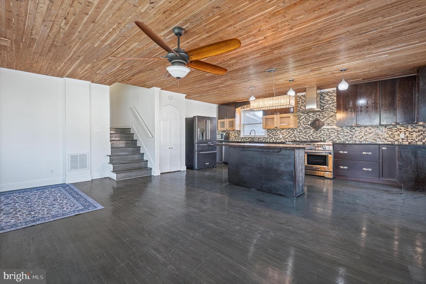 312 Hammonds Ferry photo 14