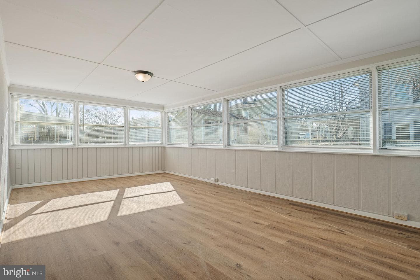 312 Hammonds Ferry photo 37