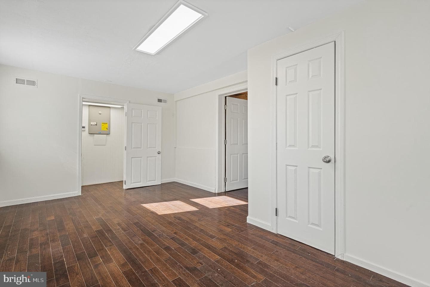 312 Hammonds Ferry photo 56