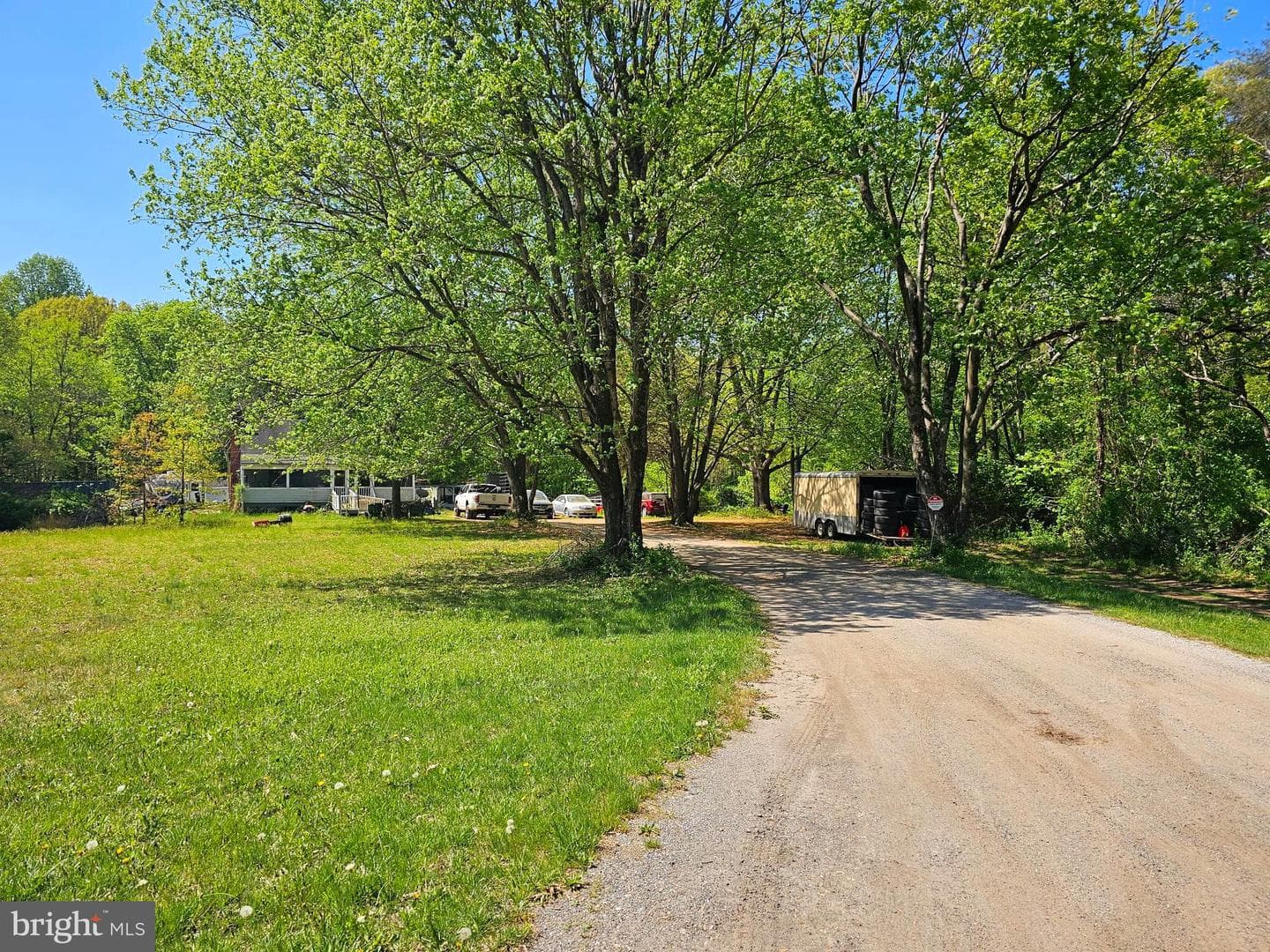 836 Generals Highway photo 6