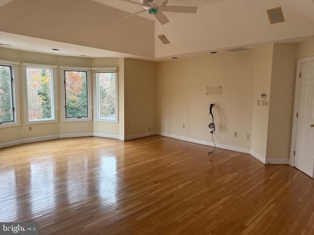 371 Carriage Park Way photo 6