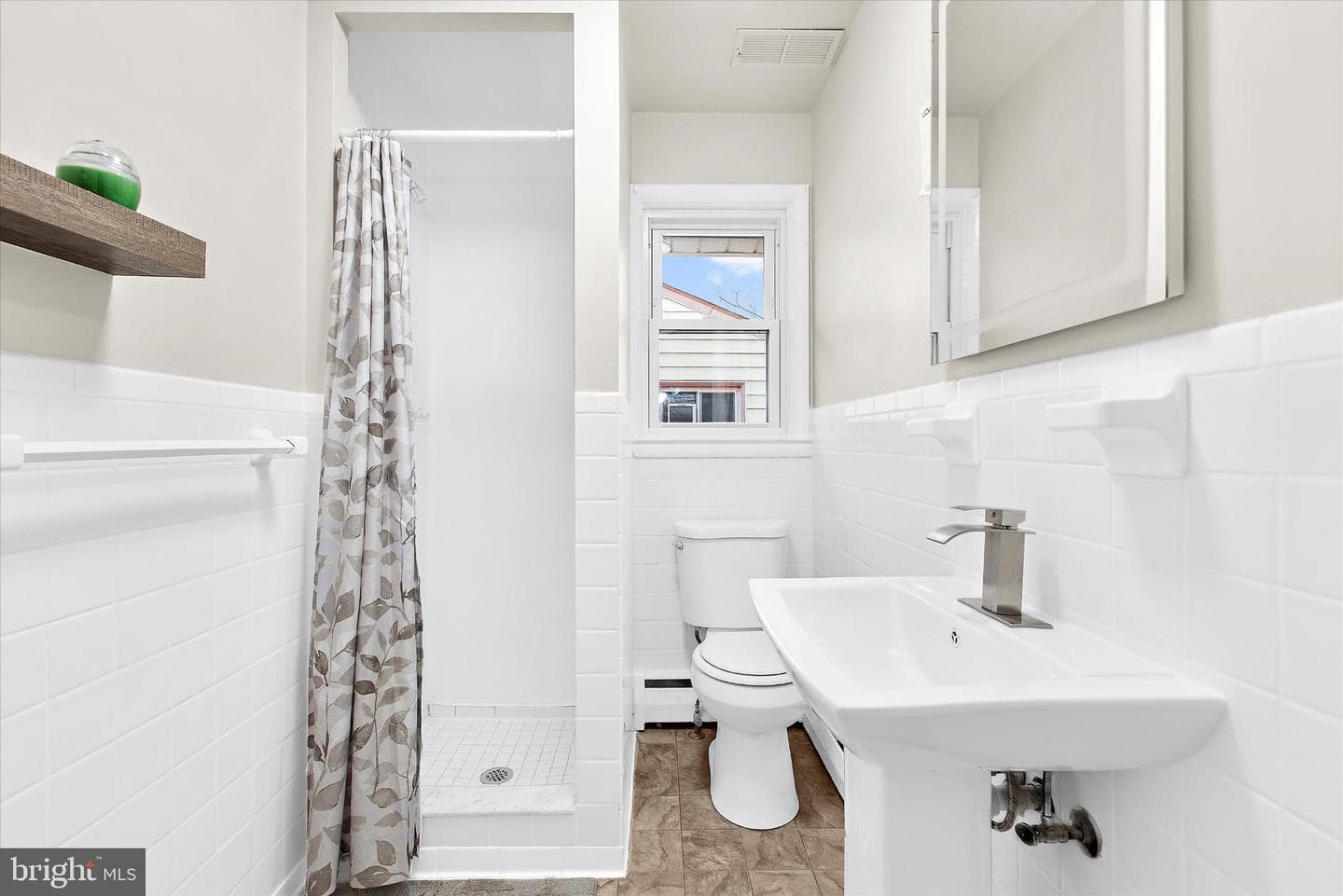 8421 Spring Road photo 13