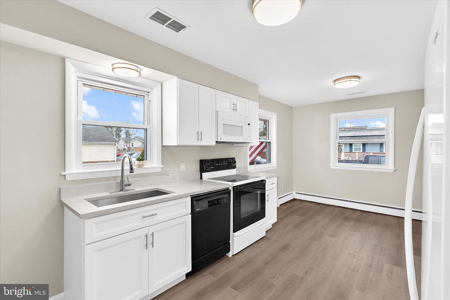 8421 Spring Road photo 9