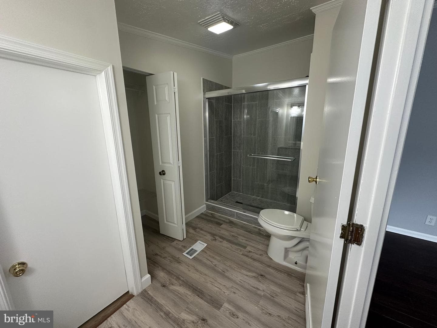 244 5th Street photo 11