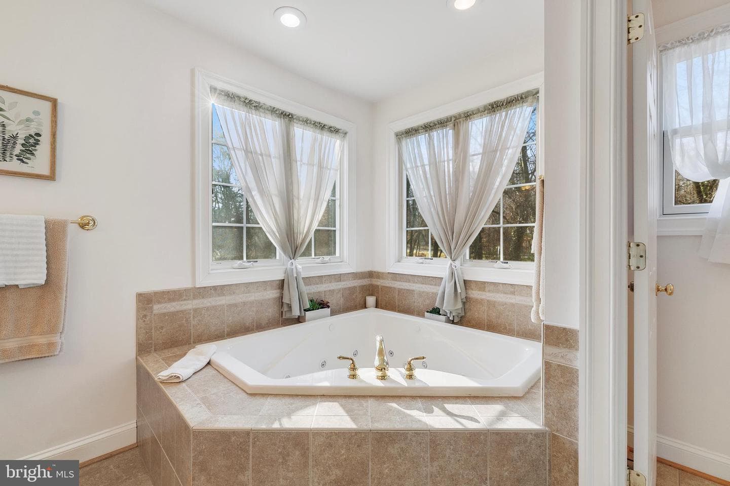 518 N Old Hammonds Ferry Road photo 34