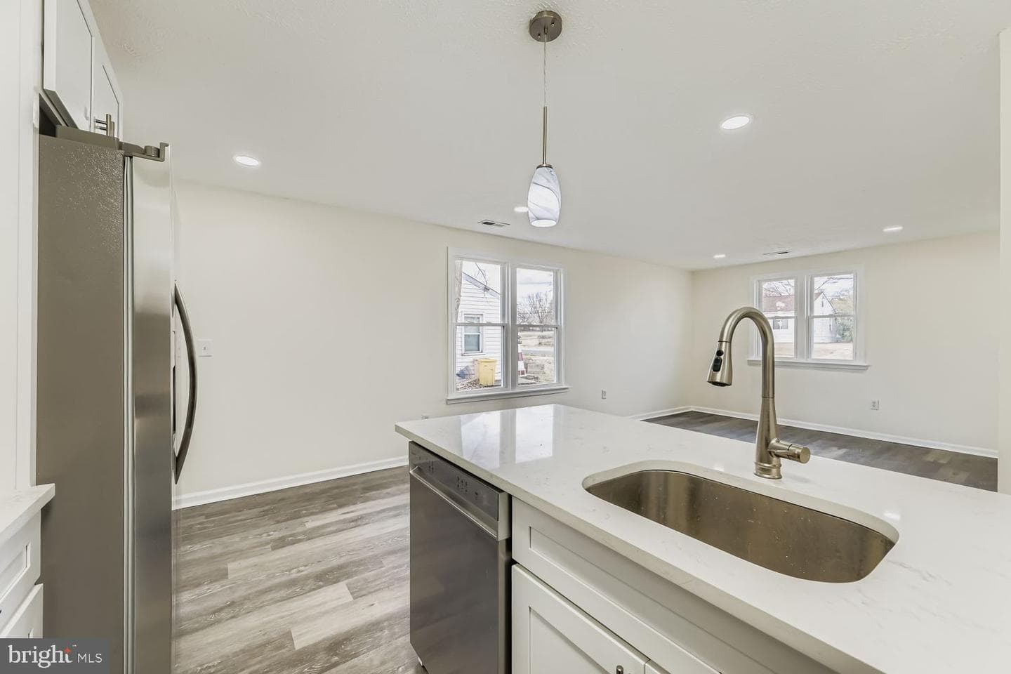 705 Cotter Road photo 12