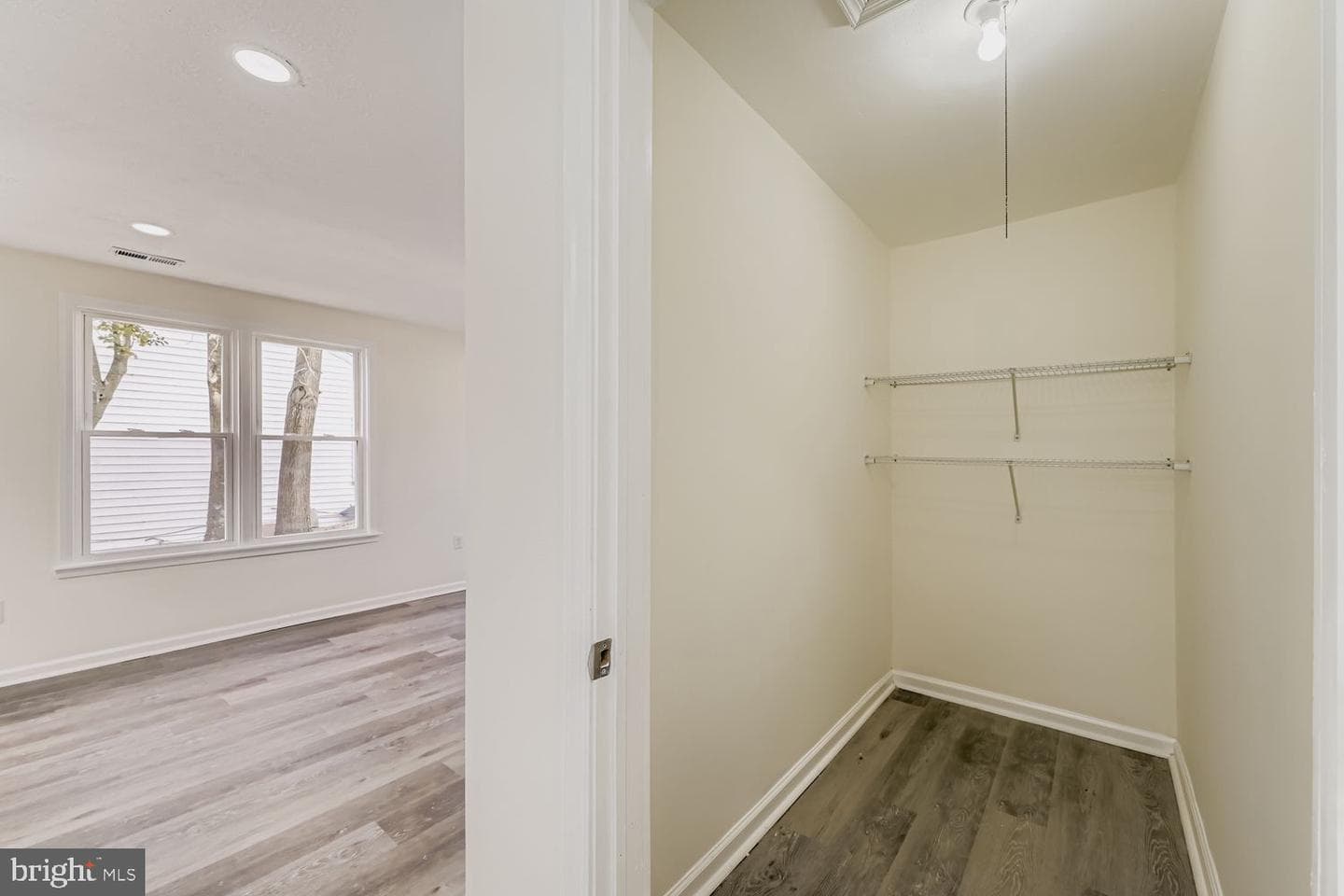 705 Cotter Road photo 26