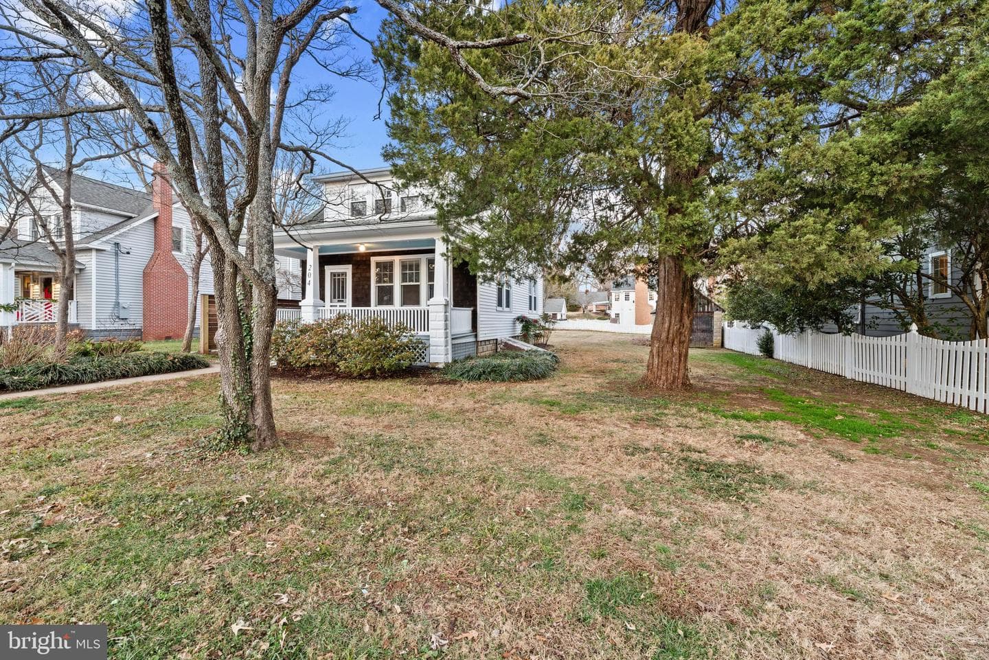 204 Claude Street photo 2