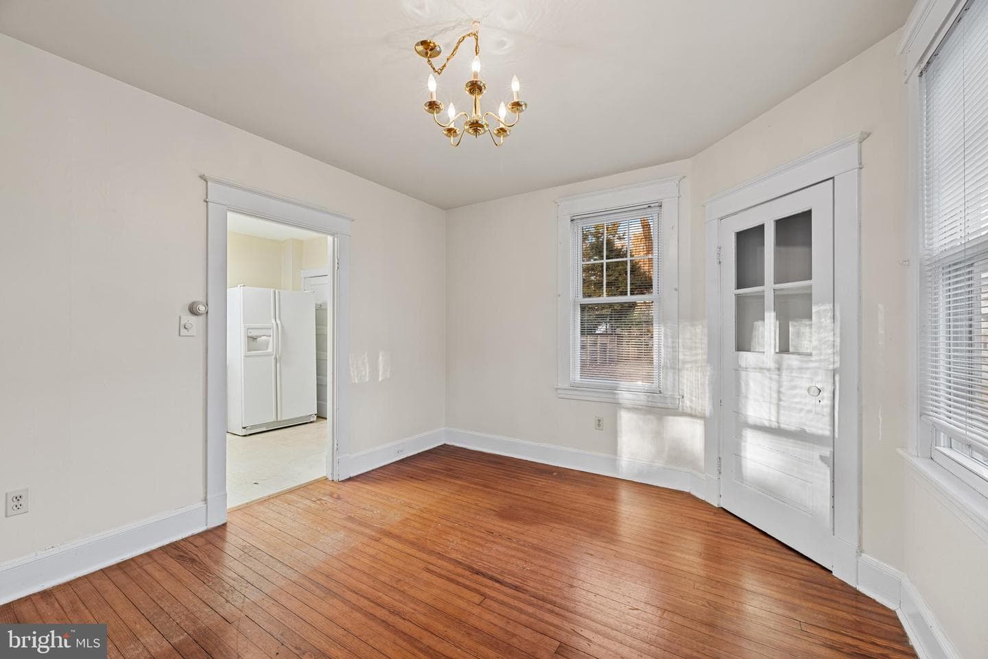 204 Claude Street photo 9