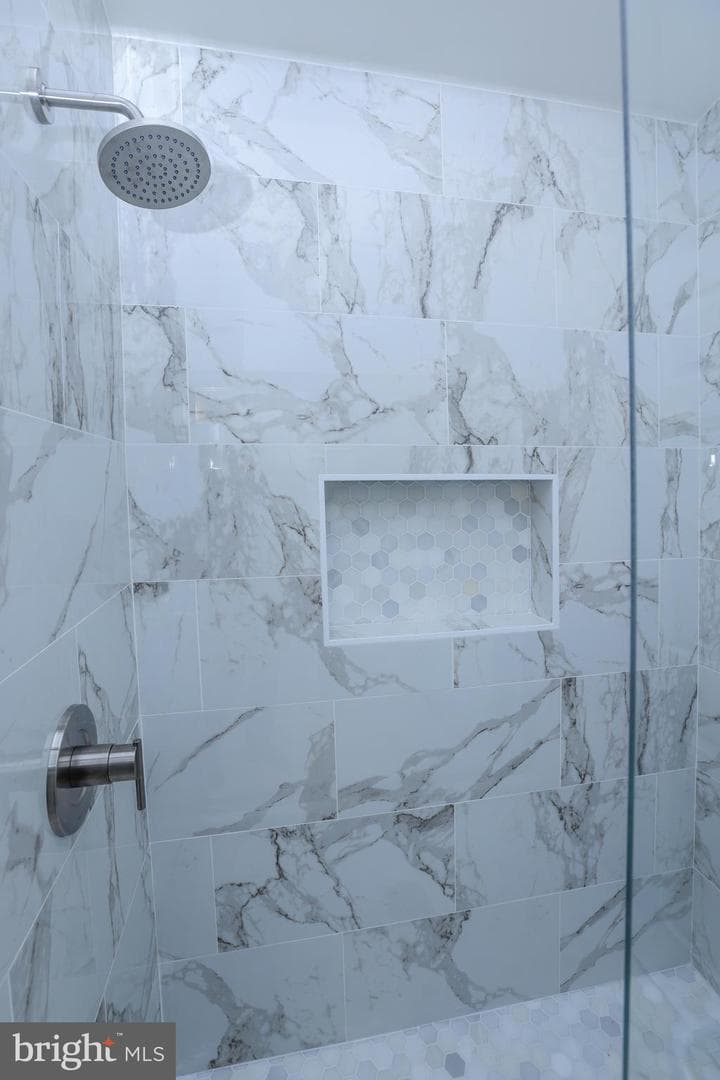 30 Queen Anne Road photo 16