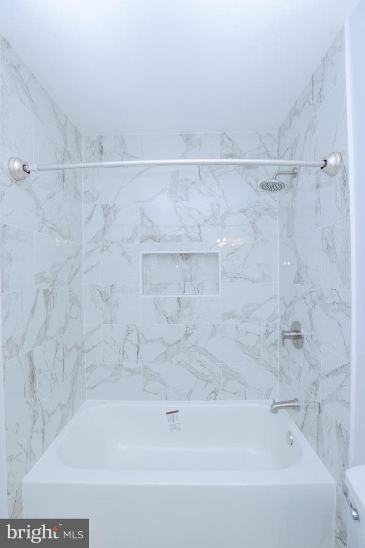30 Queen Anne Road photo 31