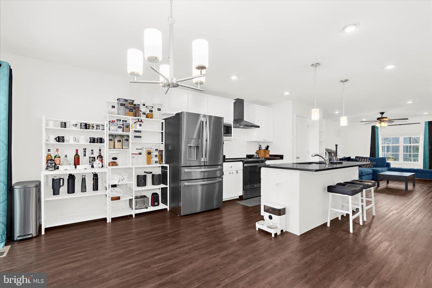 100 Cedar Dr photo 12