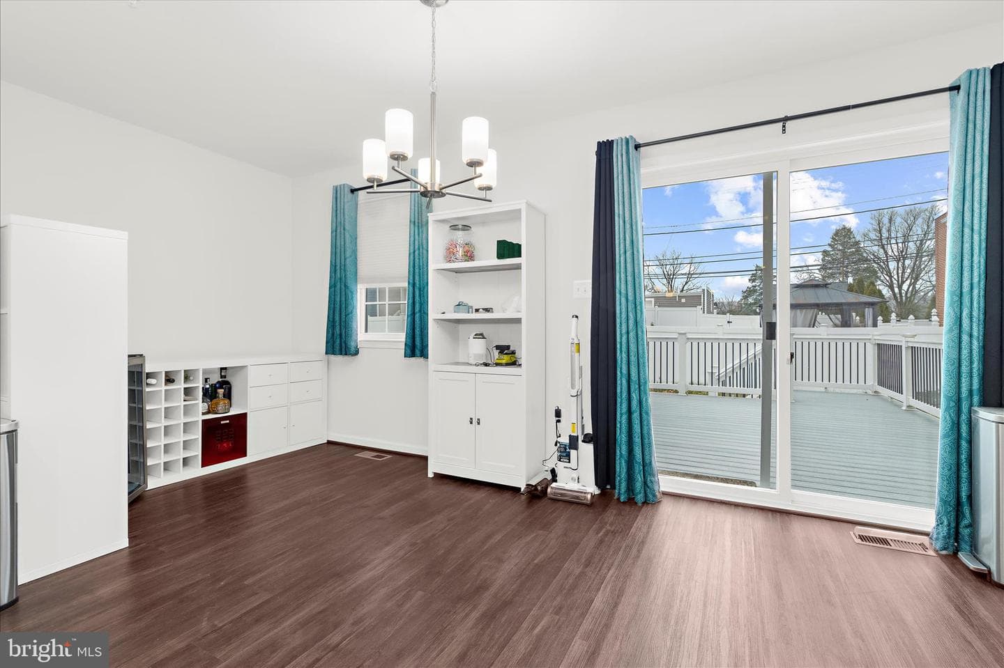 100 Cedar Dr photo 15