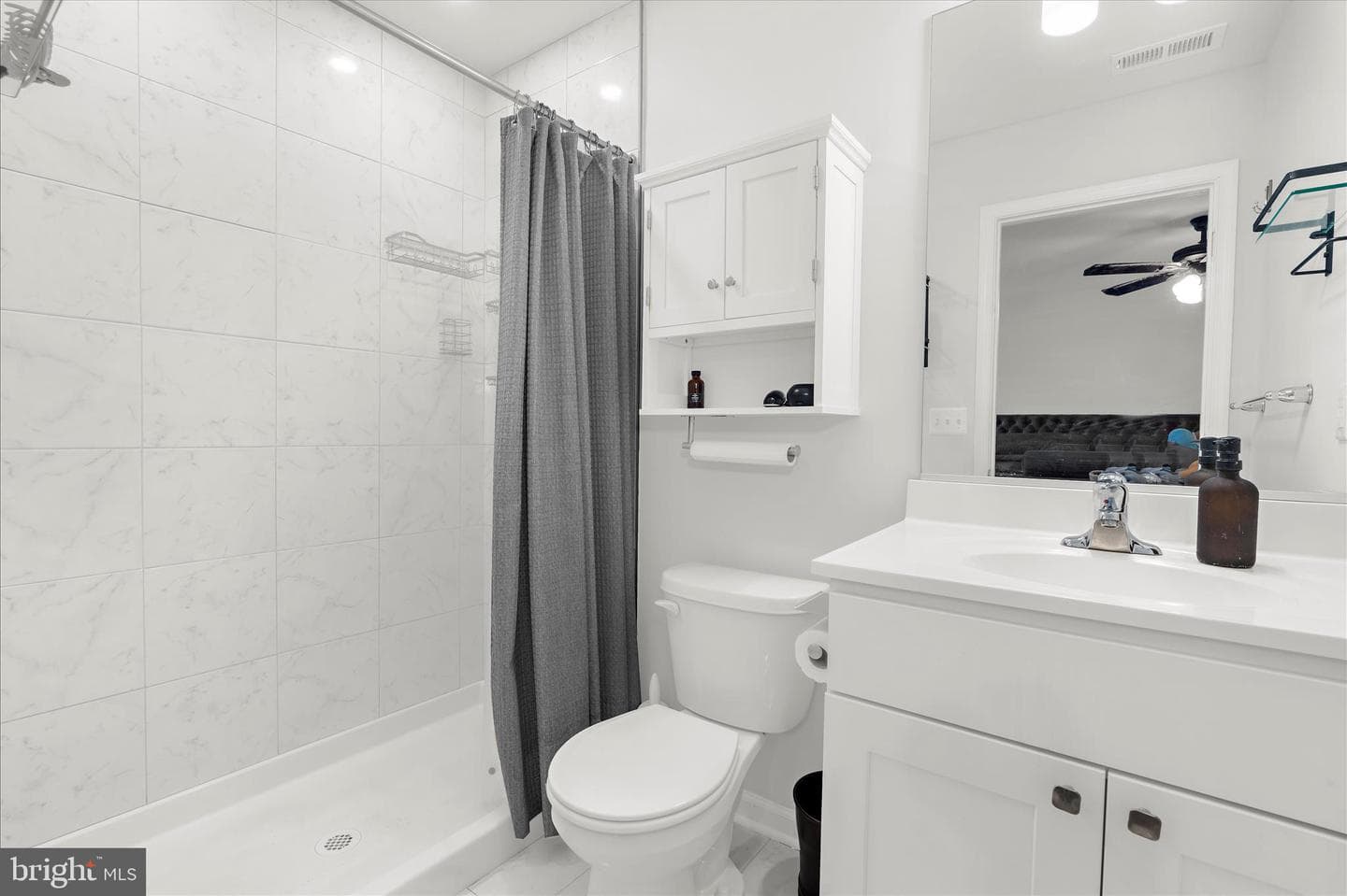 100 Cedar Dr photo 26