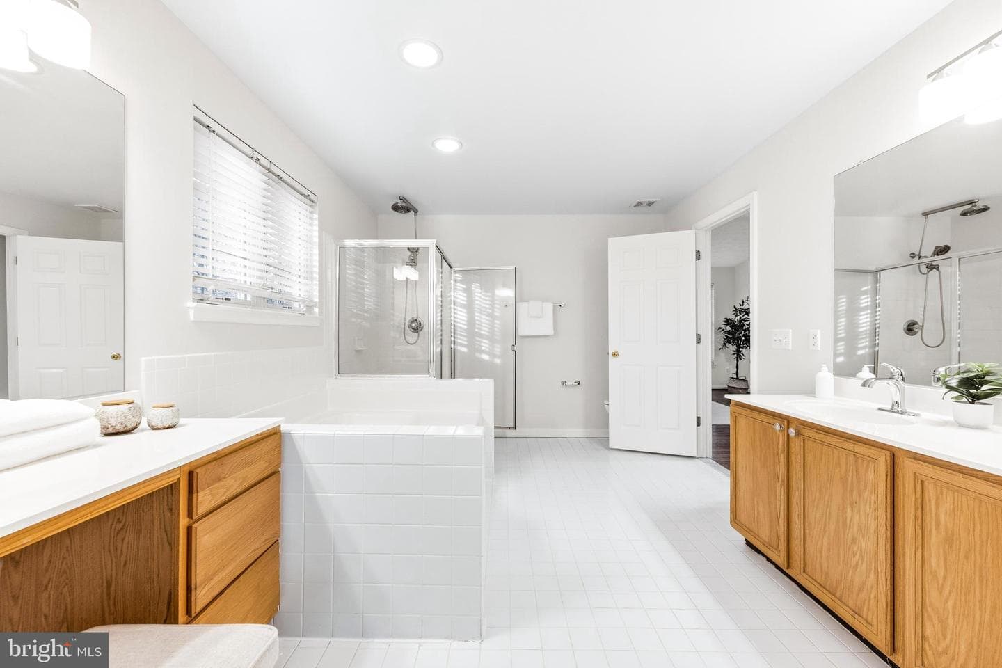 1840 Kimberwicke Place photo 39