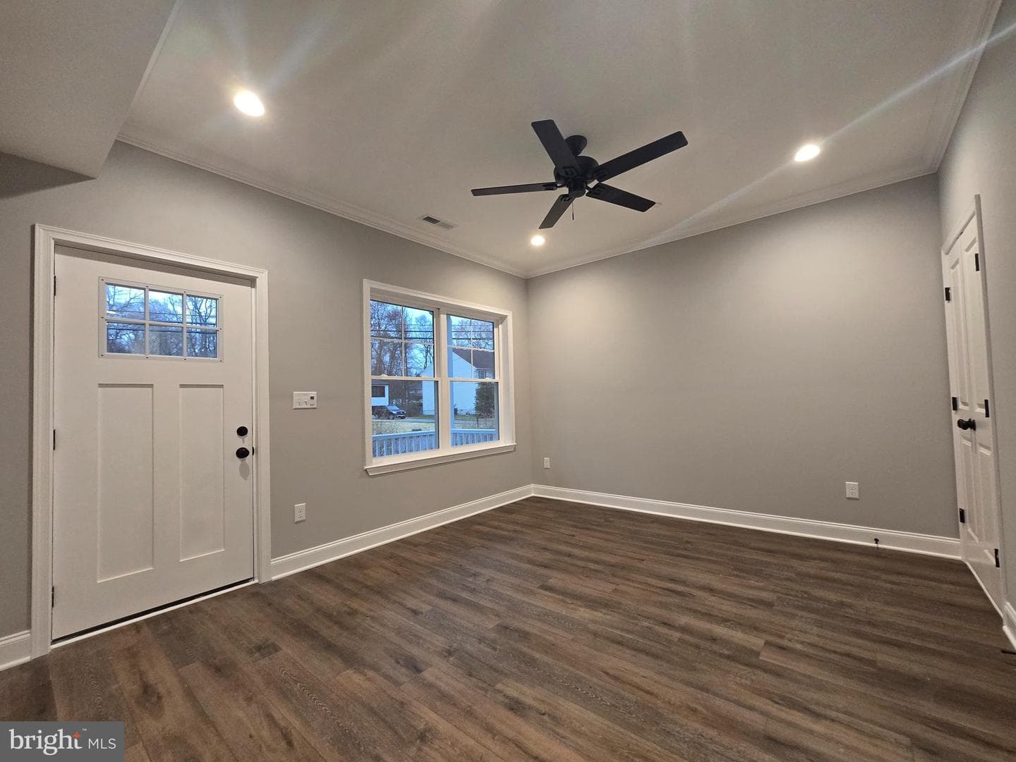 478 Lincoln Drive photo 4