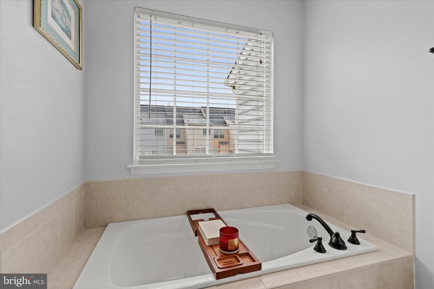 1055 Lily Way photo 18