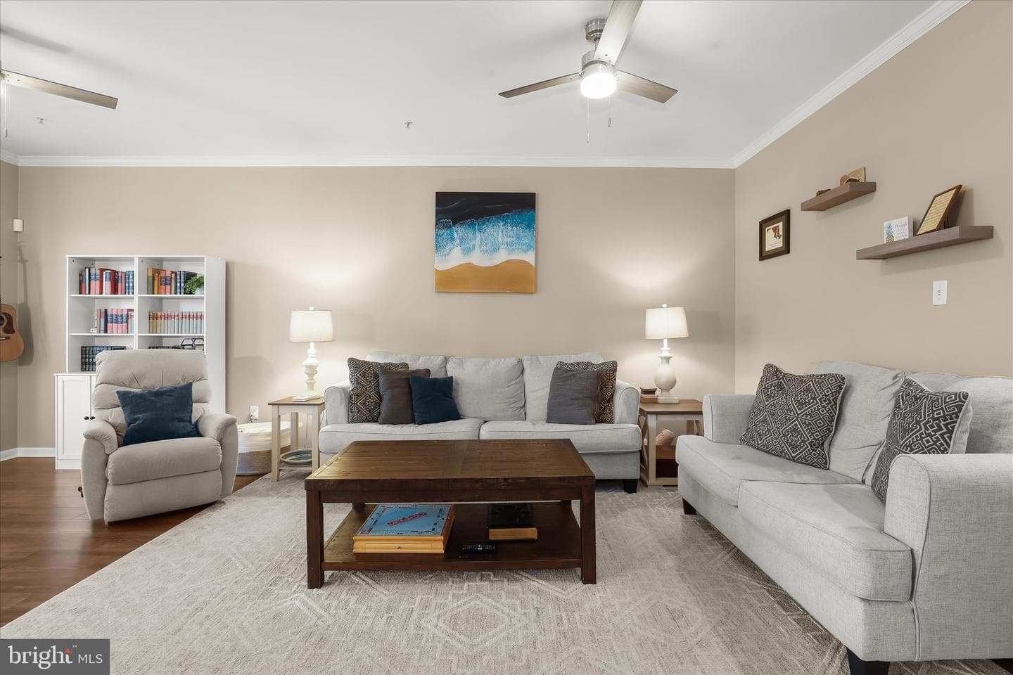 1055 Lily Way photo 3